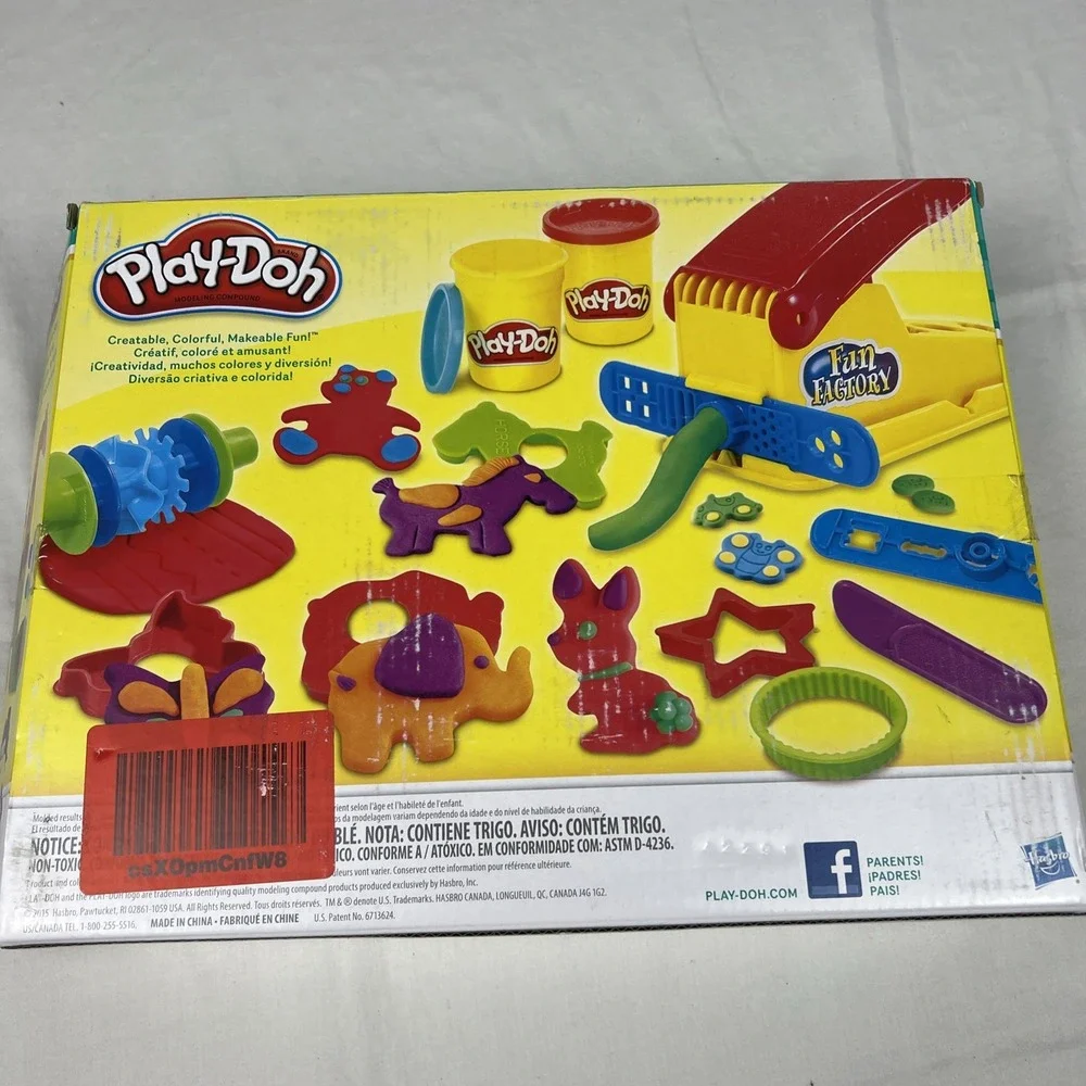 Play-Doh Fun Factory Deluxe Set 30+ Pieces 6 Cans Modeling Compound B6766